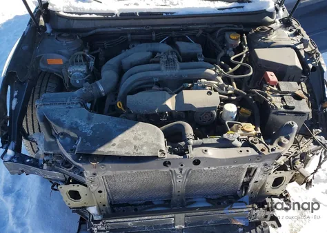 2015 Subaru Legacy 2.5I Limited z USA, uszkodzony, nr VIN 4S3BNAN64F3050663